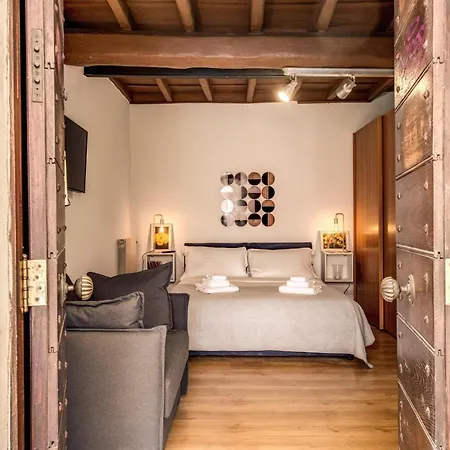 4c Colosseo Holidays Apartment *