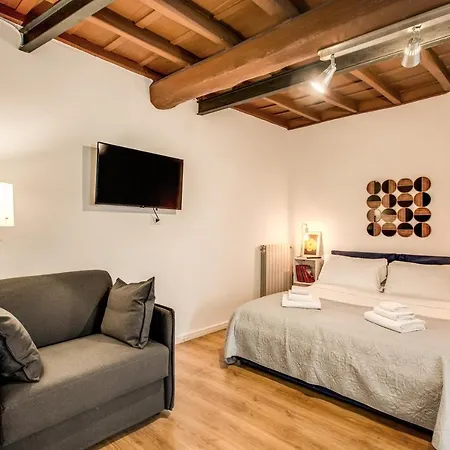 4c Colosseo Holidays