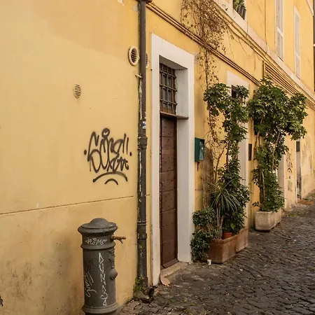 4c Colosseo Holidays Rome